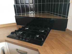 Queensgate Glass Black