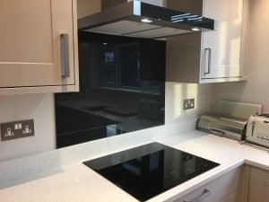 Queensgate Glass Black